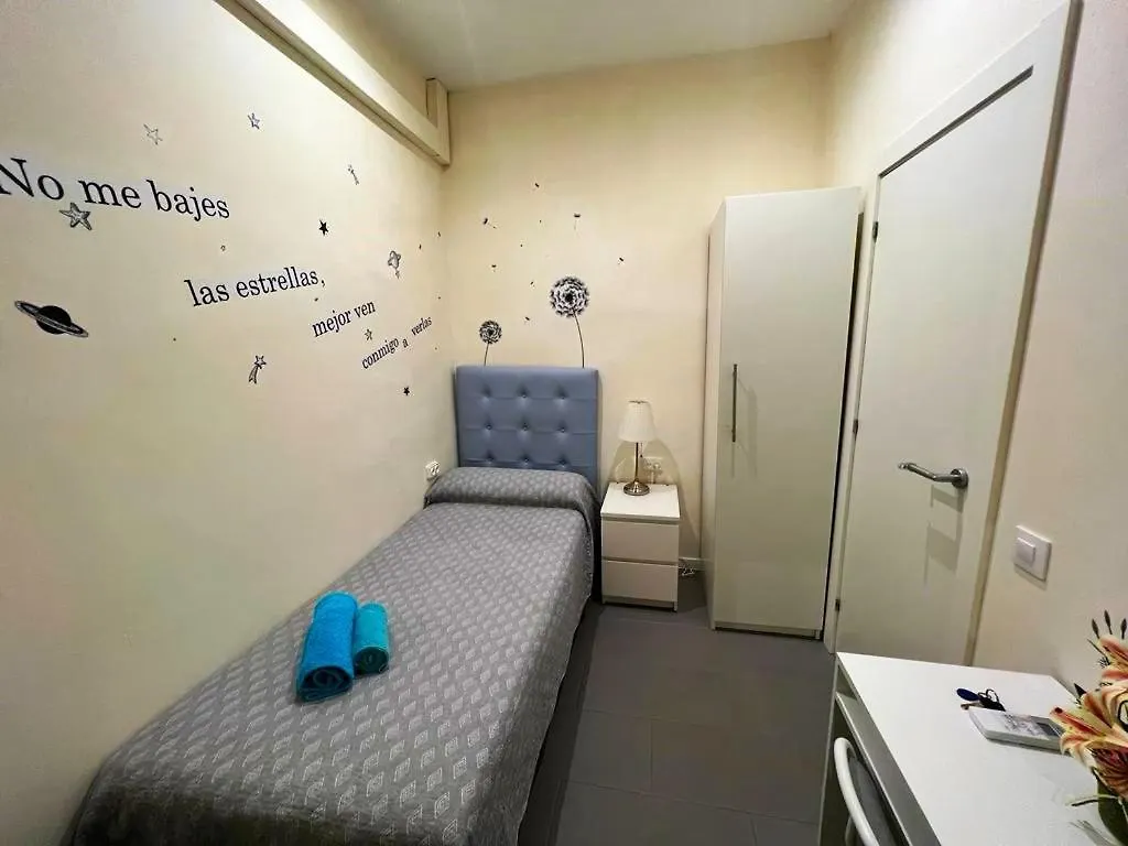 Bed & Breakfast Rooms Balmes Barcelona