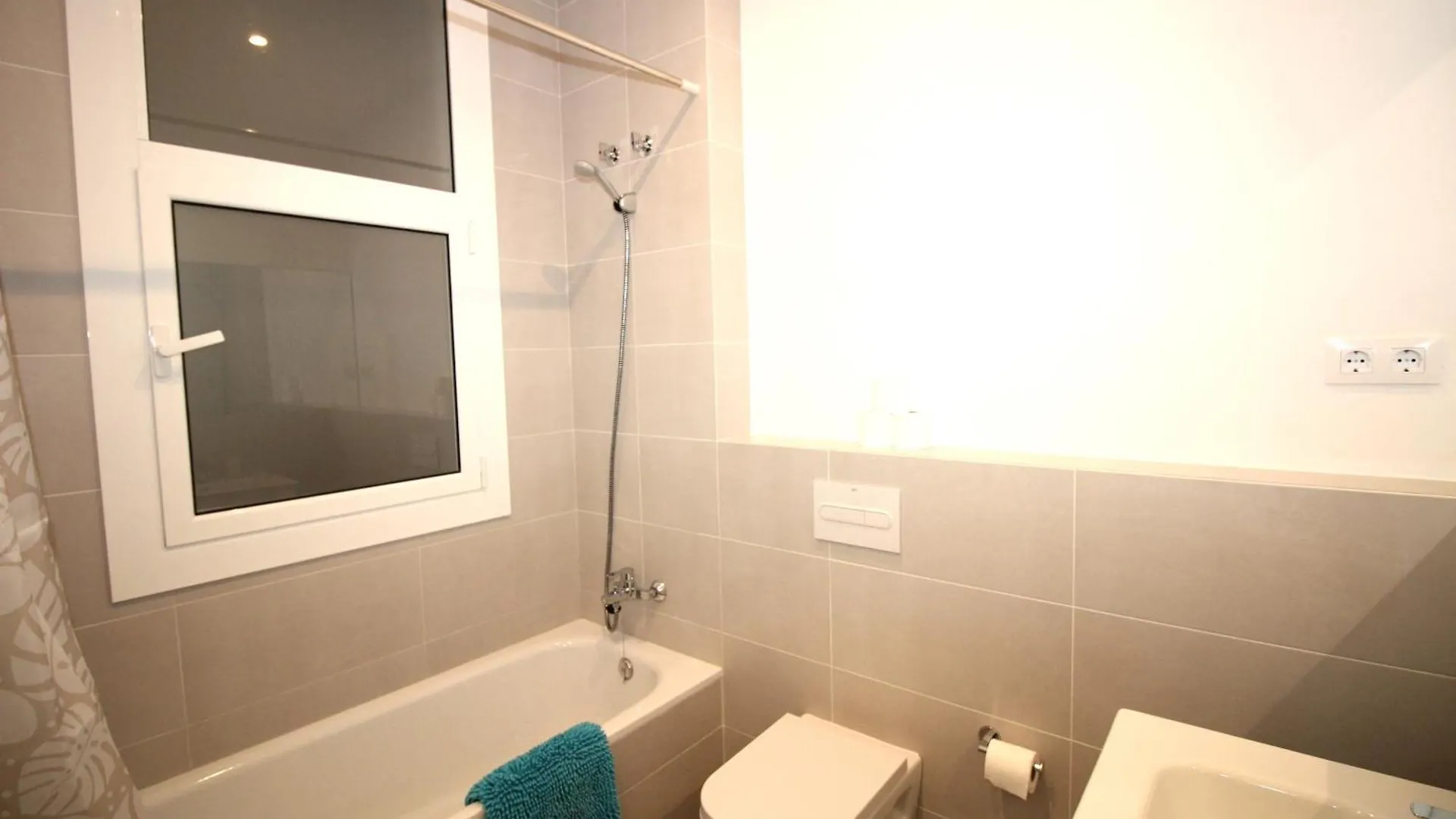 Alojamento de Acomodação e Pequeno-almoço Rooms Balmes Barcelona