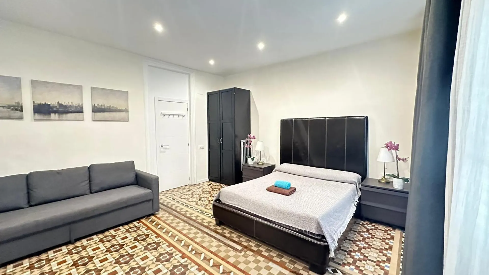 Rooms Balmes Barcelona 0*,