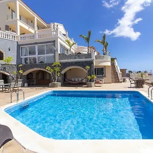  Aparthotel Boutique Leicht & Friends Spain
