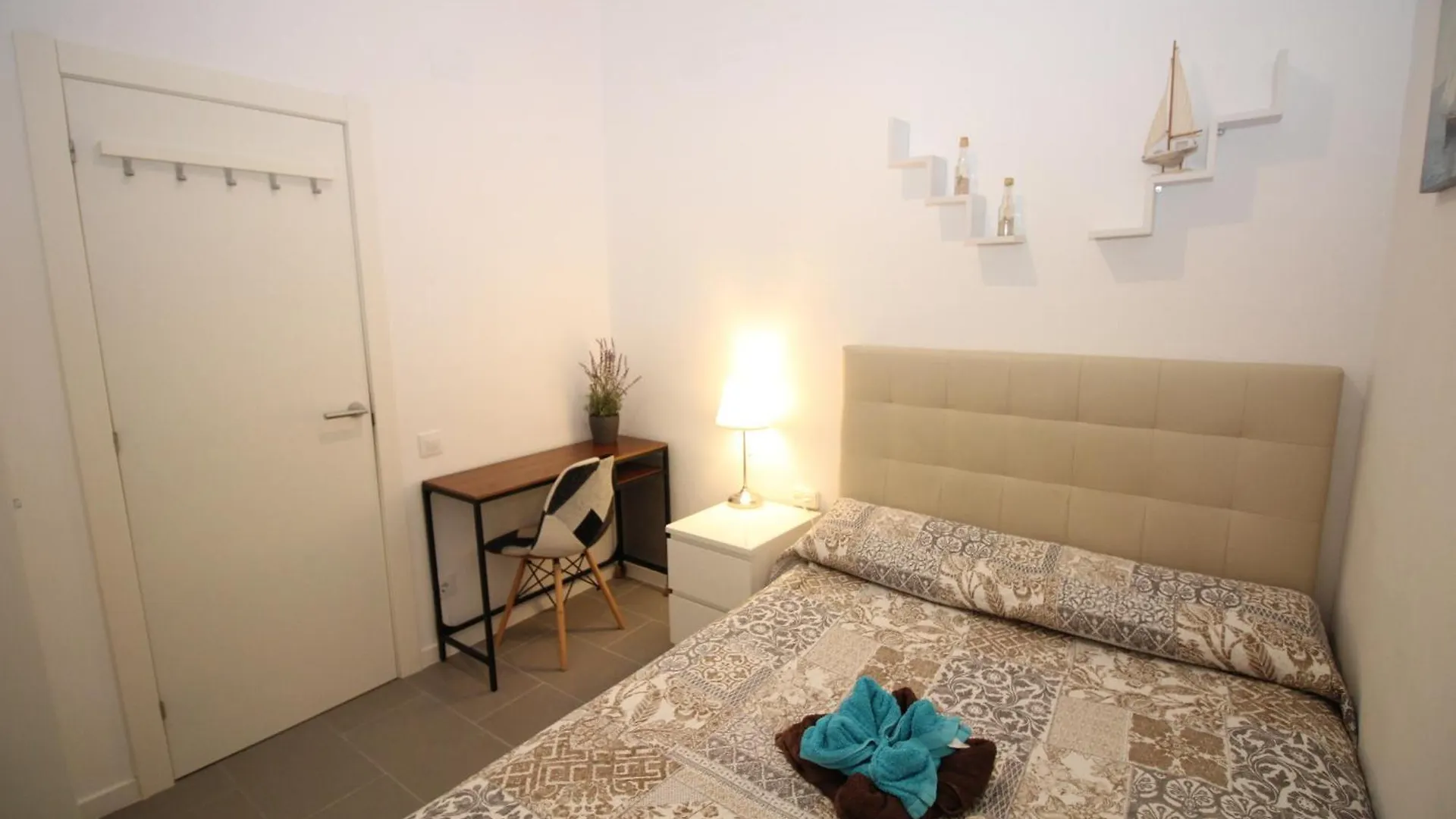 Rooms Balmes Barcelona Spain