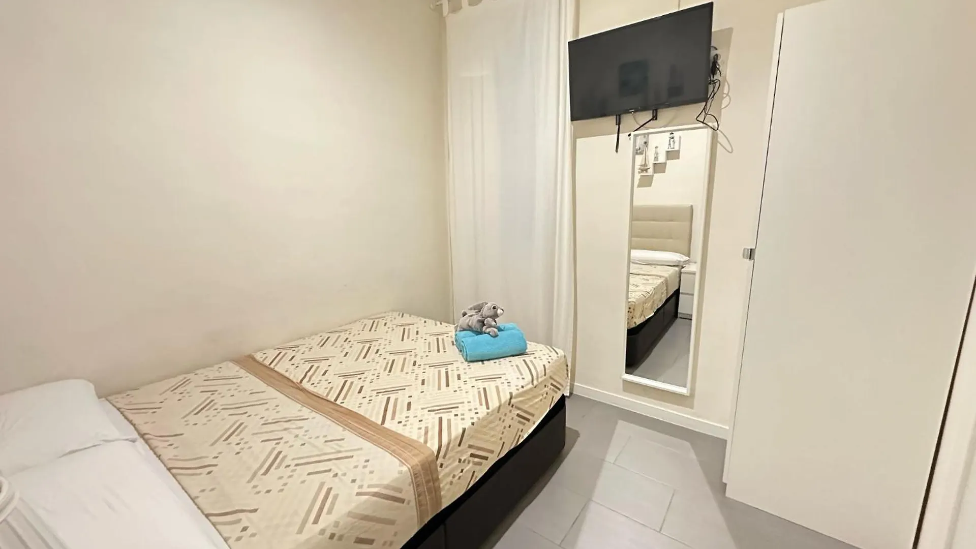 Bed & Breakfast Rooms Balmes Barcelona